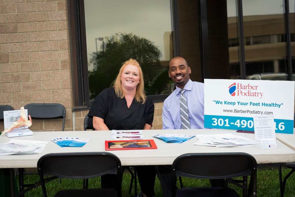 Dr Mike Smith and Sherrie Steen at Ice Cream Social